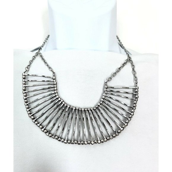 Modern Fashion Silver Color Necklace - Picture 5 of 5